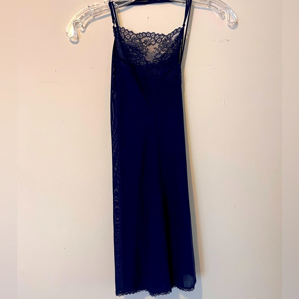 LaPerla navy slip. Size 2